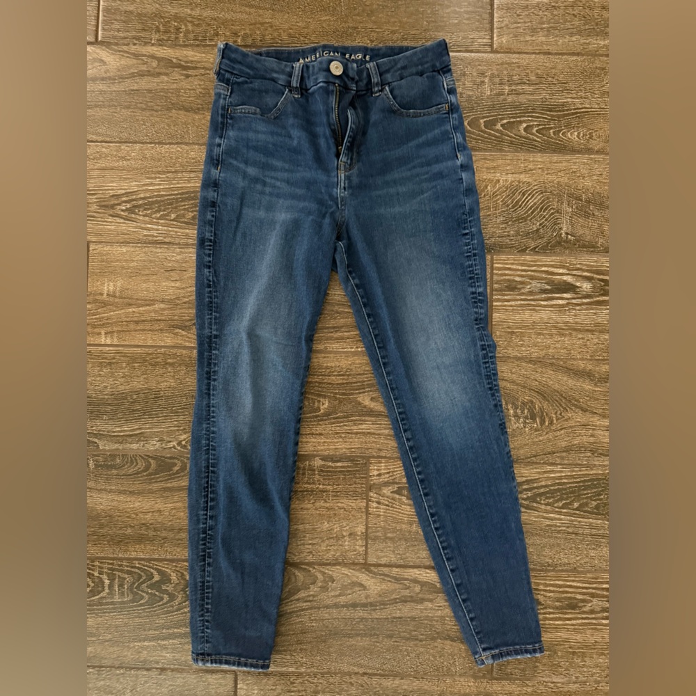 American Eagle Outfitters Curvy High Rise Jeggings